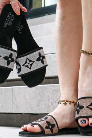 Sandalia Plana Louis Vuitton